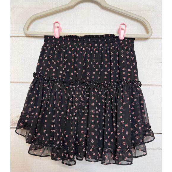 Misa Los Angeles Mini Skirt Ruffled Tiered Black Floral Sz XS Boho Chic - Picture 2 of 4